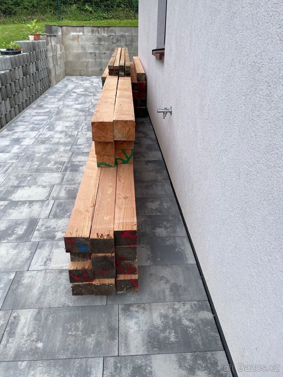 Dřevo na pergolu, garážové stání - 2