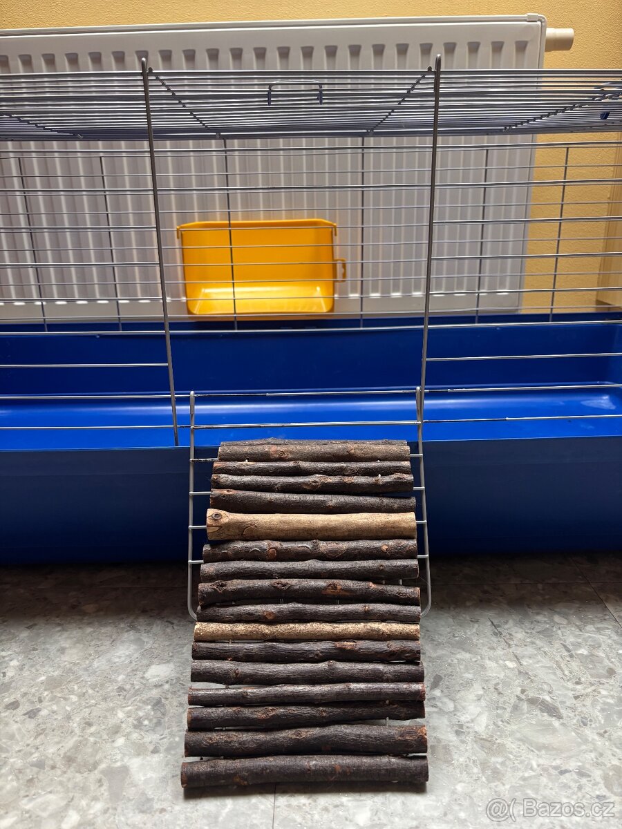 Prodám prostornou klec - 2