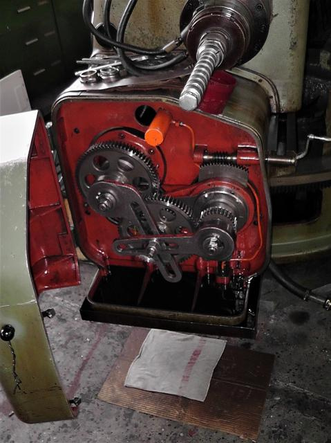 Frézka na ozubení Spiromatic 2 Oerlikon - 2