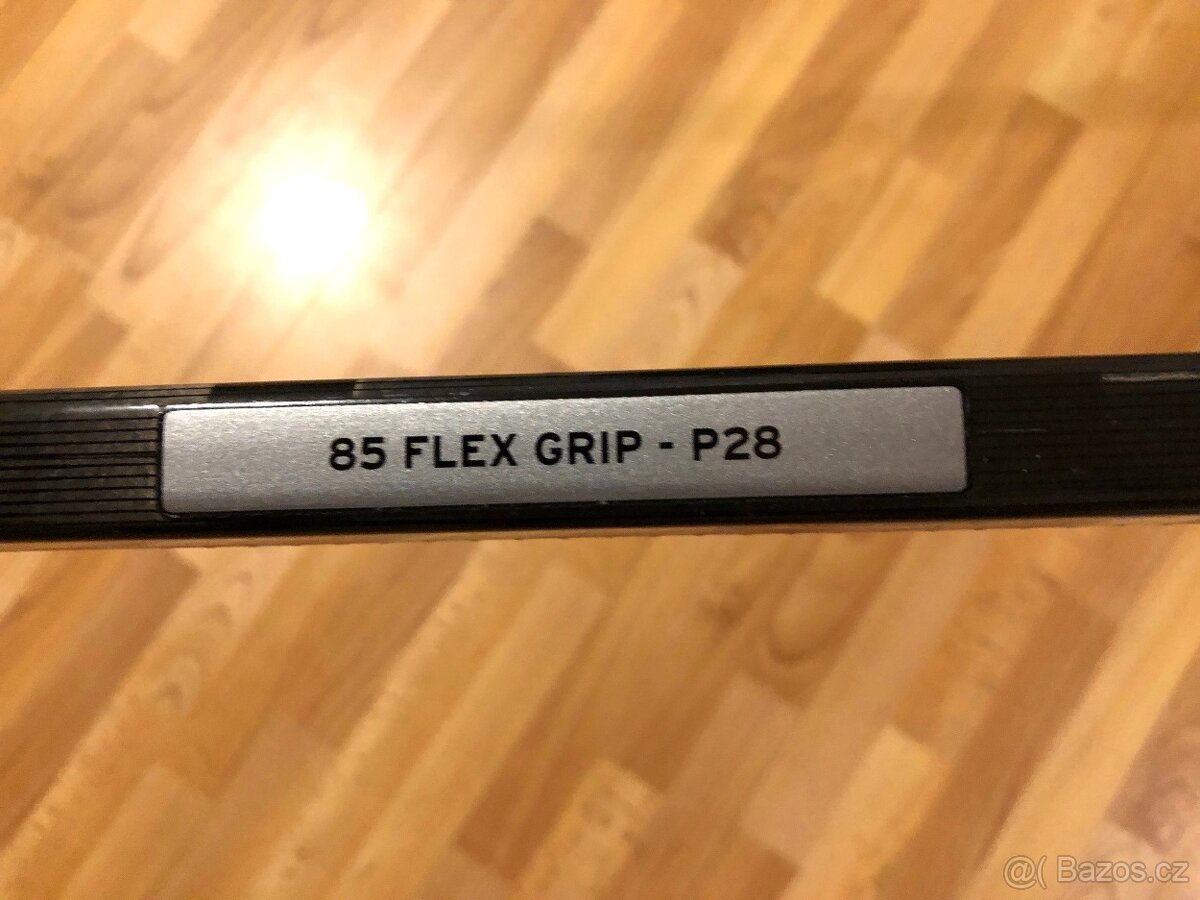 Hůl CCM Jetspeed FT7Pro, flex 85, levá 28 - 2