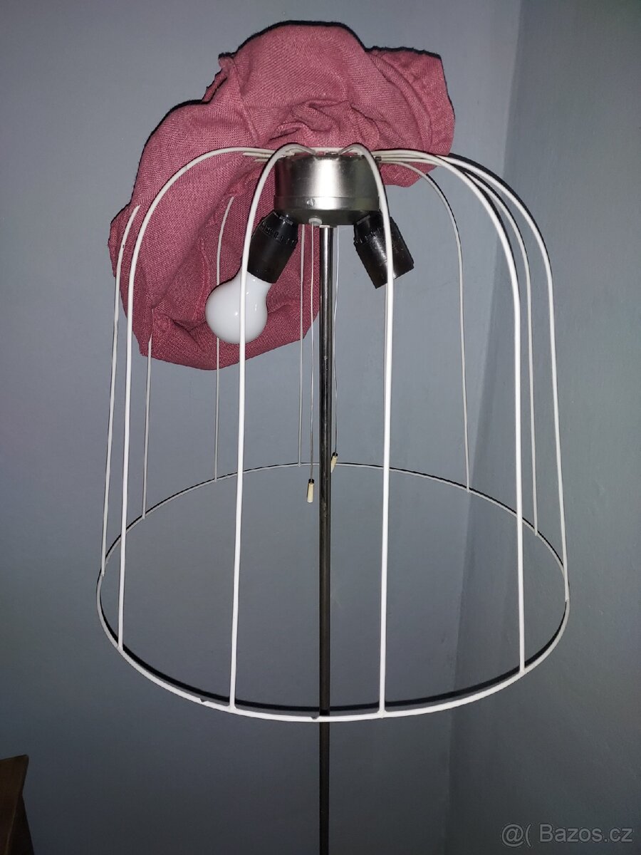 Stará stojací lampa - 2