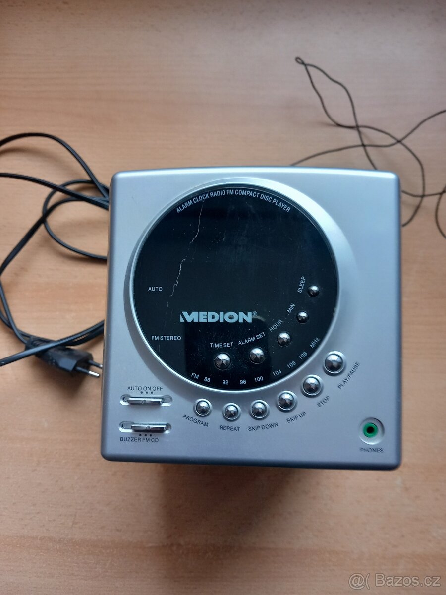 Rádio CD přehrávač MEDION - 2