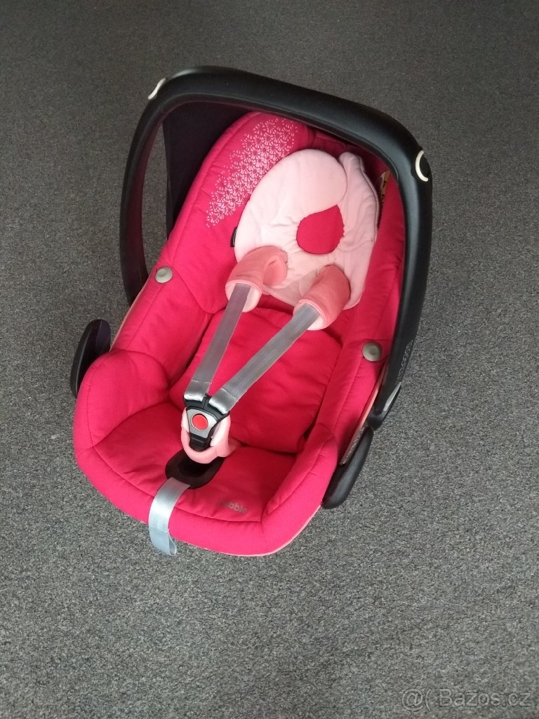 Maxi-cosi Pebble s orig. fusákem. Malinová barva. - 2