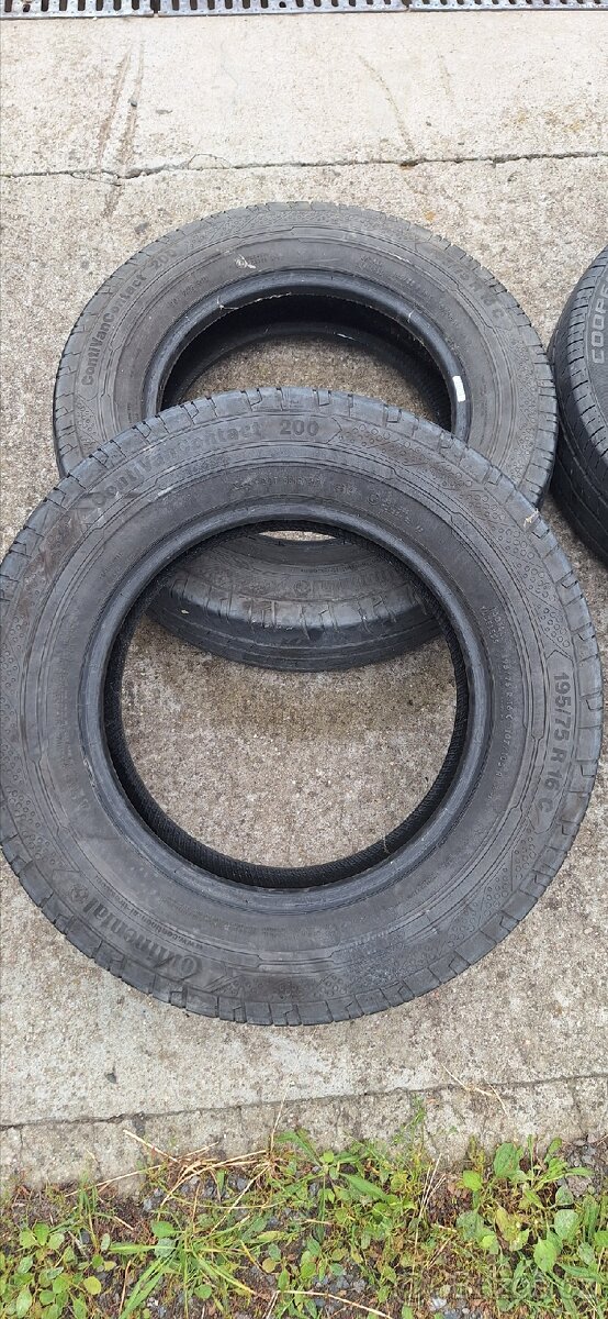 Pneumatiky zátěžové 195/75 R16 C. - 2