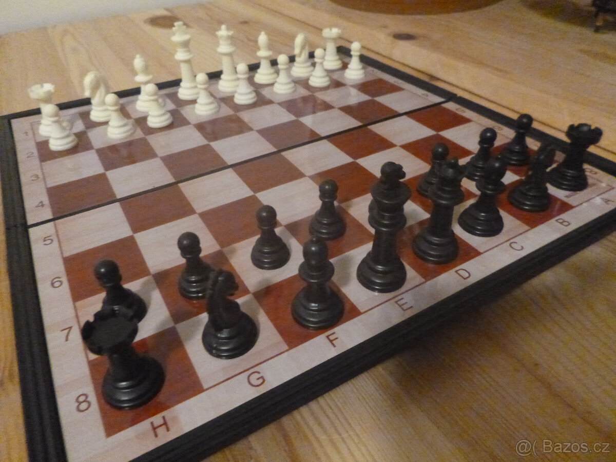 Magnetické šachy vhodné nejen na cesty - 2