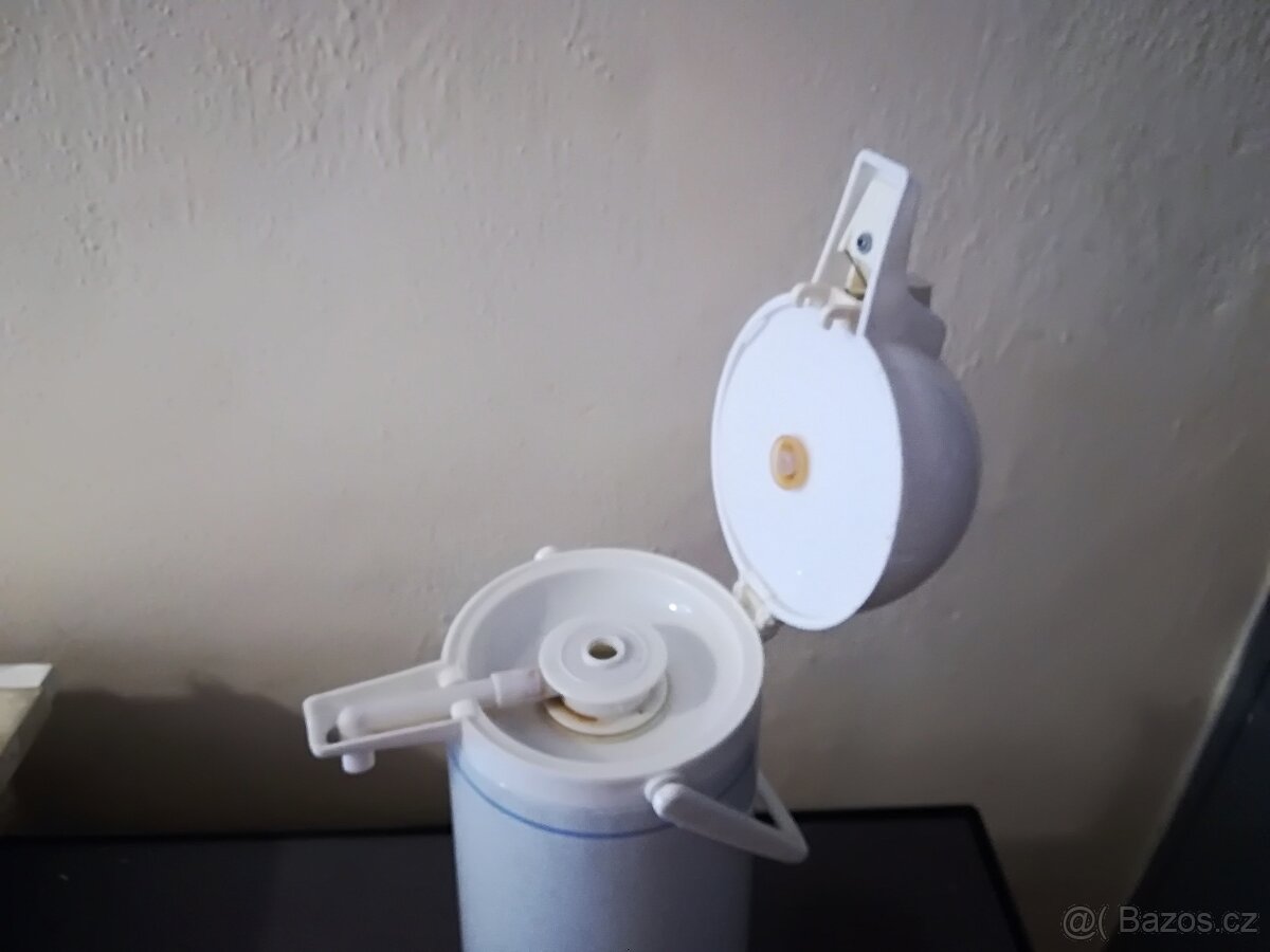 Termoska s pumpičkou - 2