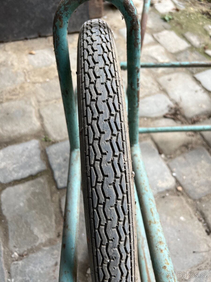 DVOUKOLÁK S VELKÝMI KOLY - 2