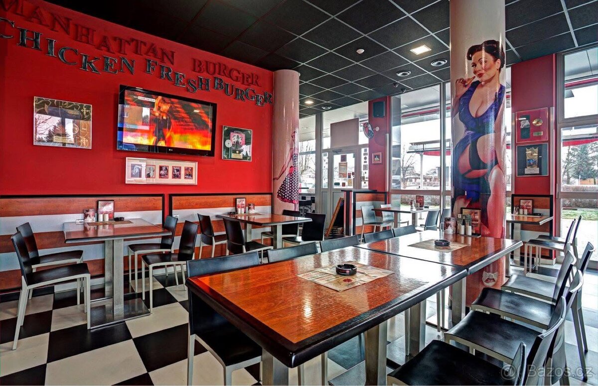 Kompletní vybavení barové-restaurace - 2