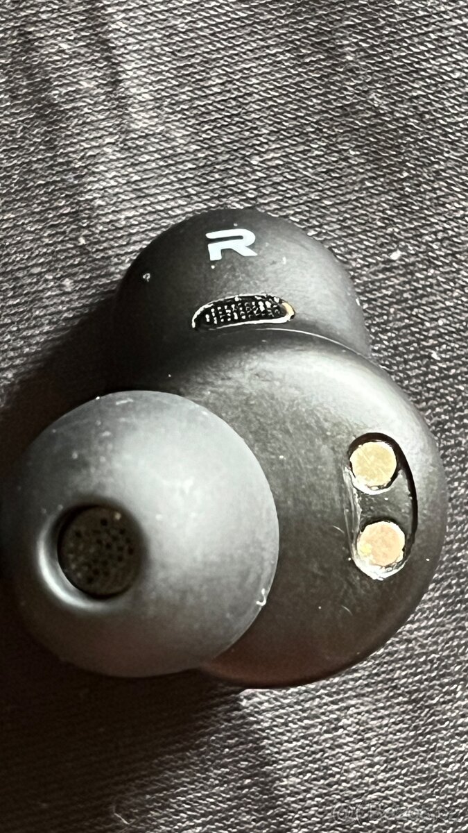 sluchátka xiaomi redmi buds 3 pro a JBL - 2