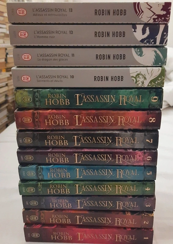 Robin Hobb L'Assassin royal 1-13 - 2