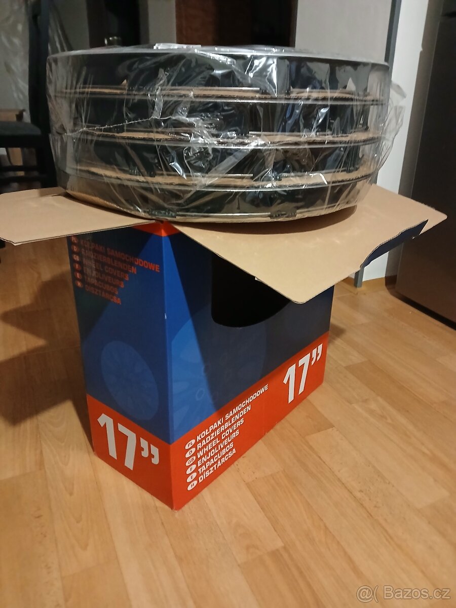 Okrasné kryty kol NRM 17" - 2