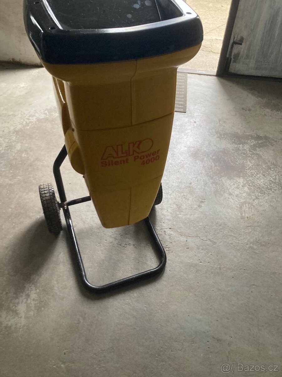 Elektrický štěpkovač - 2