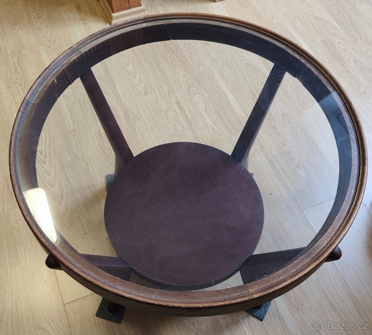 Konfereční stolek Koželka a Kropáček - 2