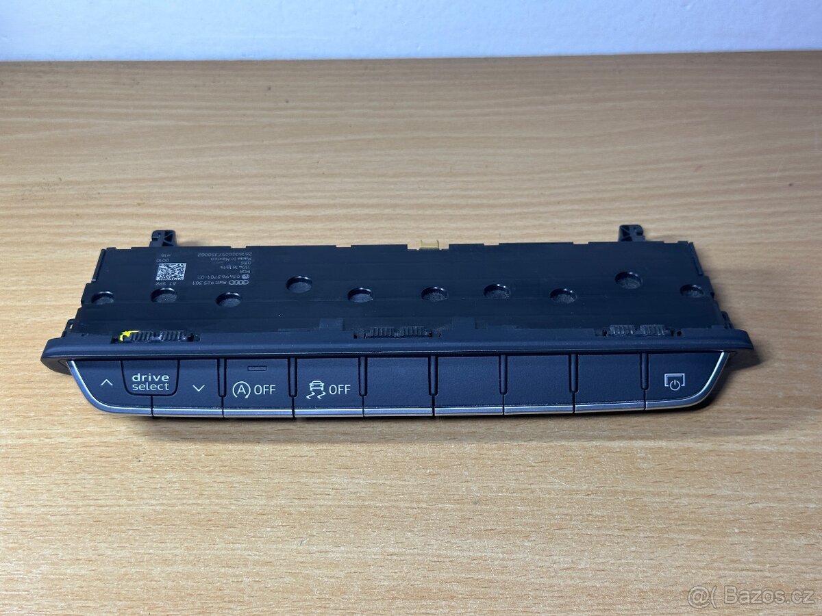 Panel ovládání Audi A4, A5 8W - 2