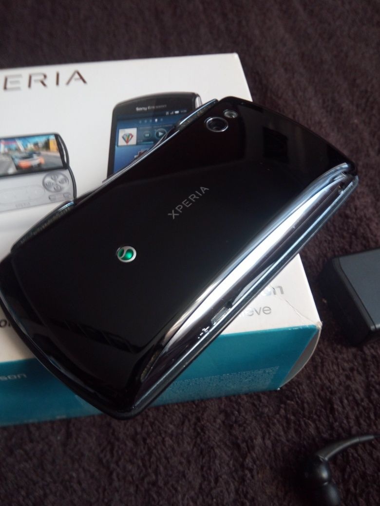 Sony xperia play - 2