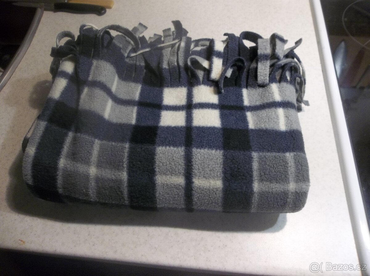 Fusak i s dekou a čepice - 2