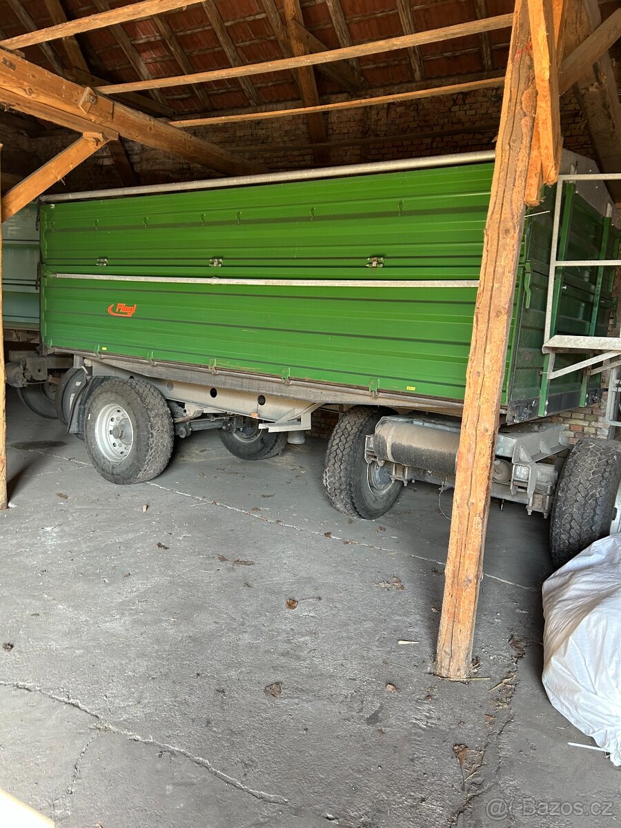 Traktorový přívěs Fliegl DK180 - 2