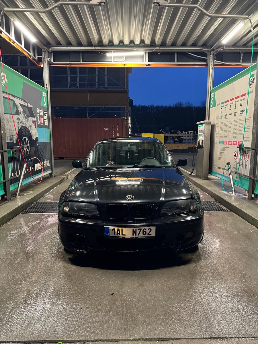 BMW E46 320i zavářeny dif - 2