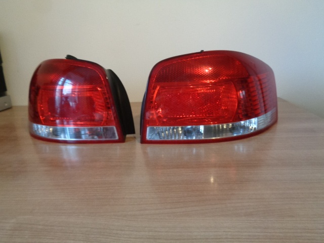 AUDI ZADNI SVETLA 2ks 8P0945096024S - 2