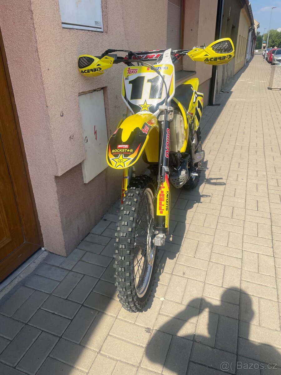 Suzuki RMZ 250 - 2
