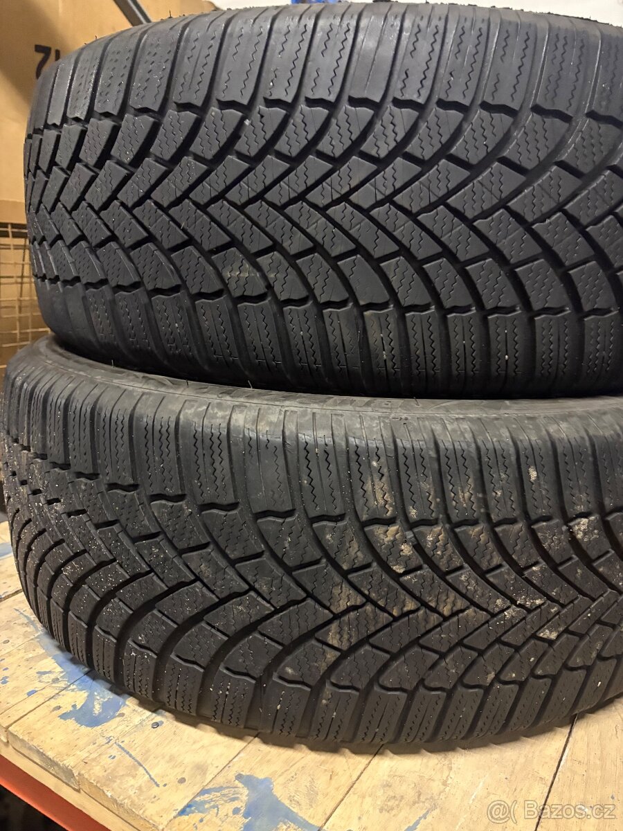 Zimní pneumatiky 235/50R19 - 2