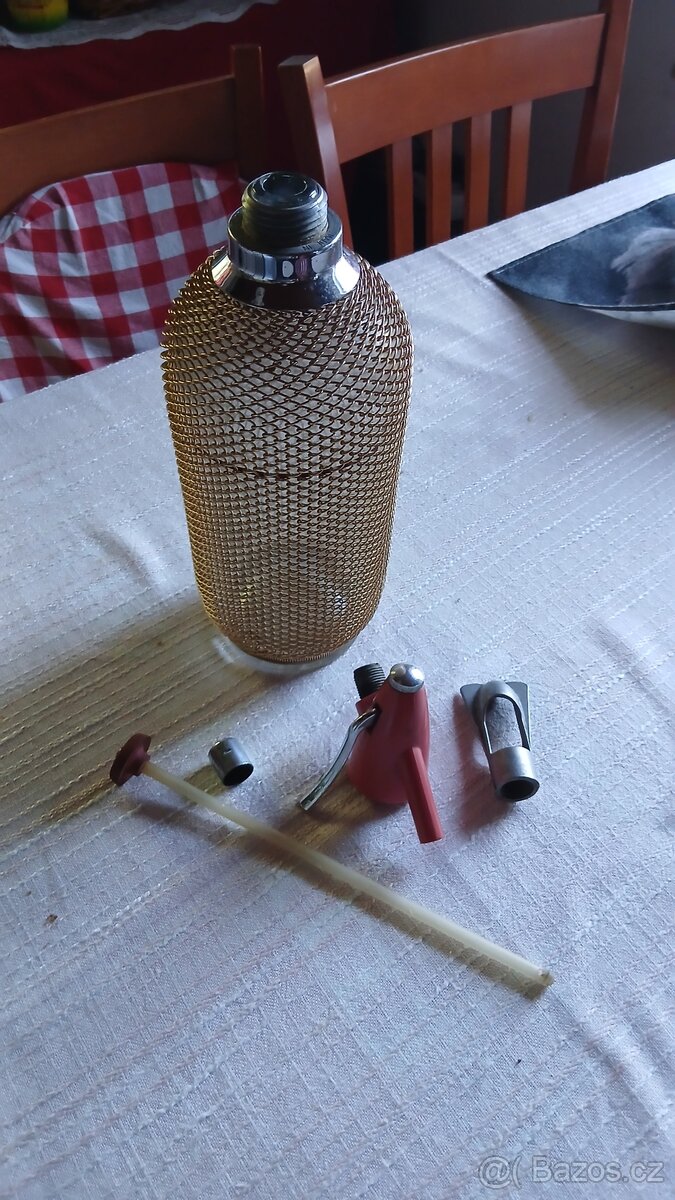 Stará sifonová láhev - 2