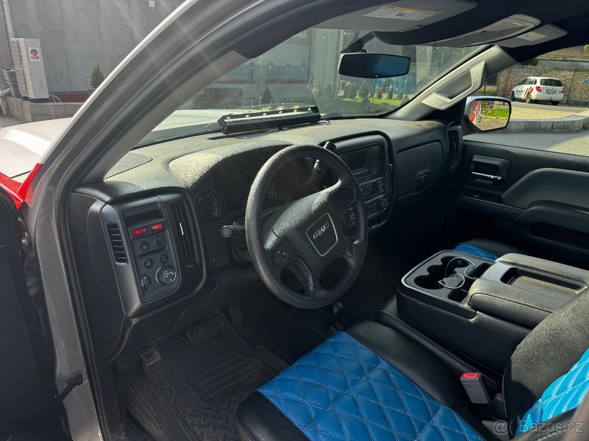 GMC SIERRA