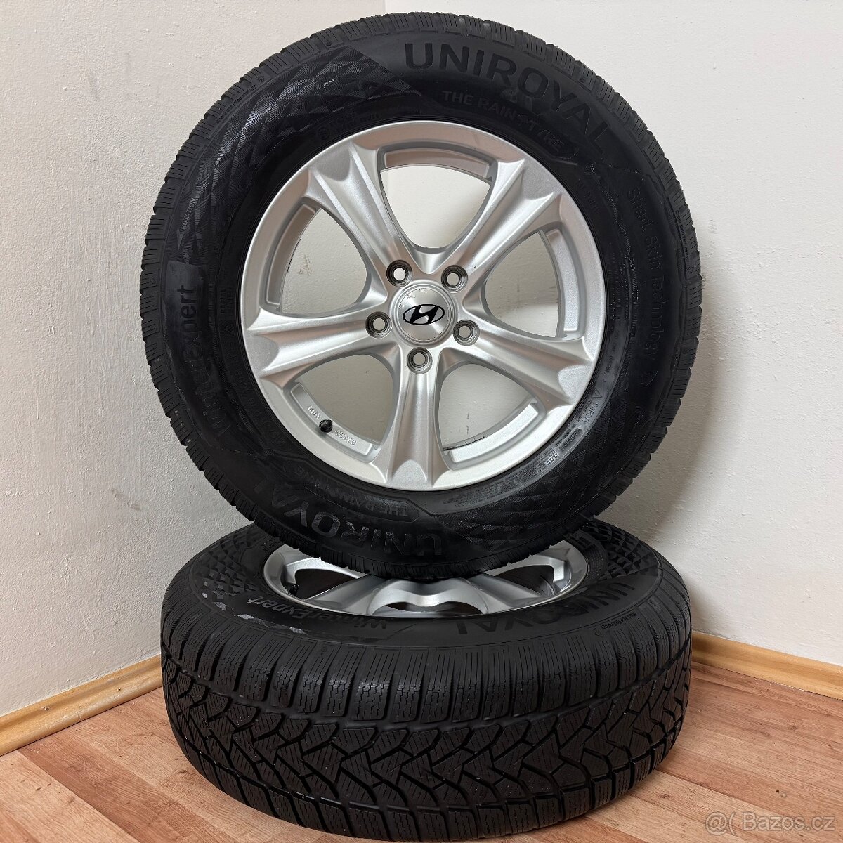 HYUNDAI TUCSON 5x114,3 R16 ET45+ZIMNÍ 215/70R16 7mm - 2