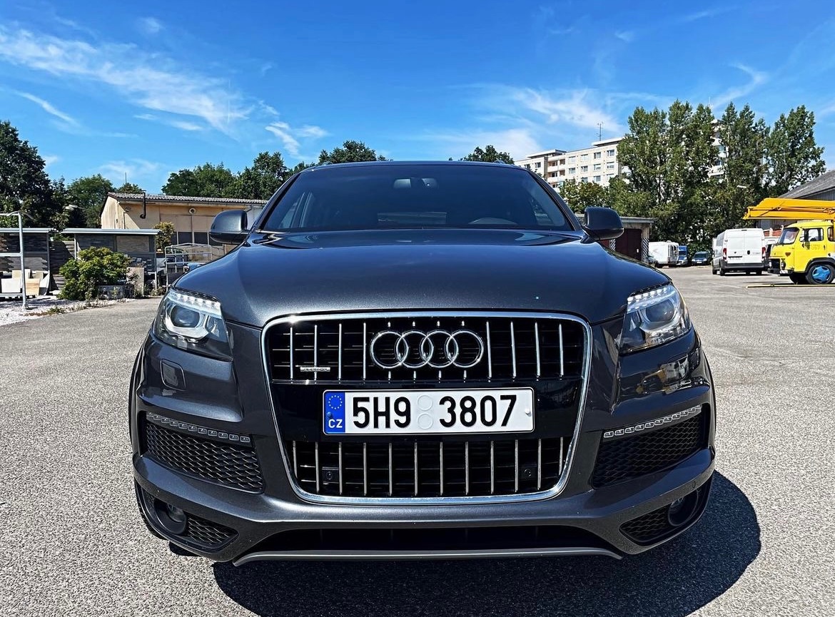 Audi Q7 3.0tdi 7Míst - 2
