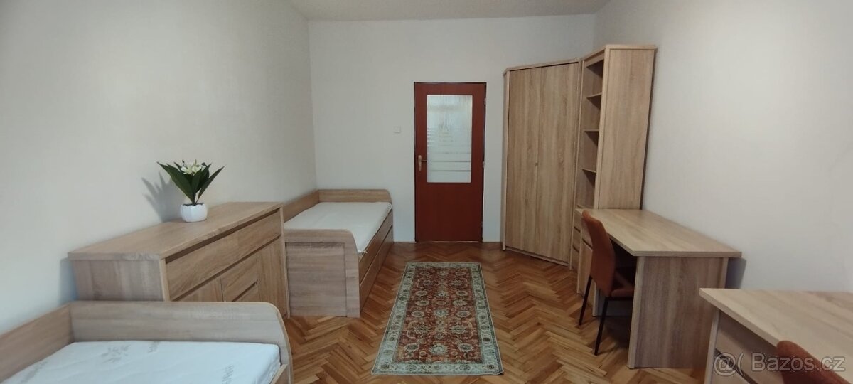 Pronájem bytu 75 m² v Olomouci Denisova ulice - 2