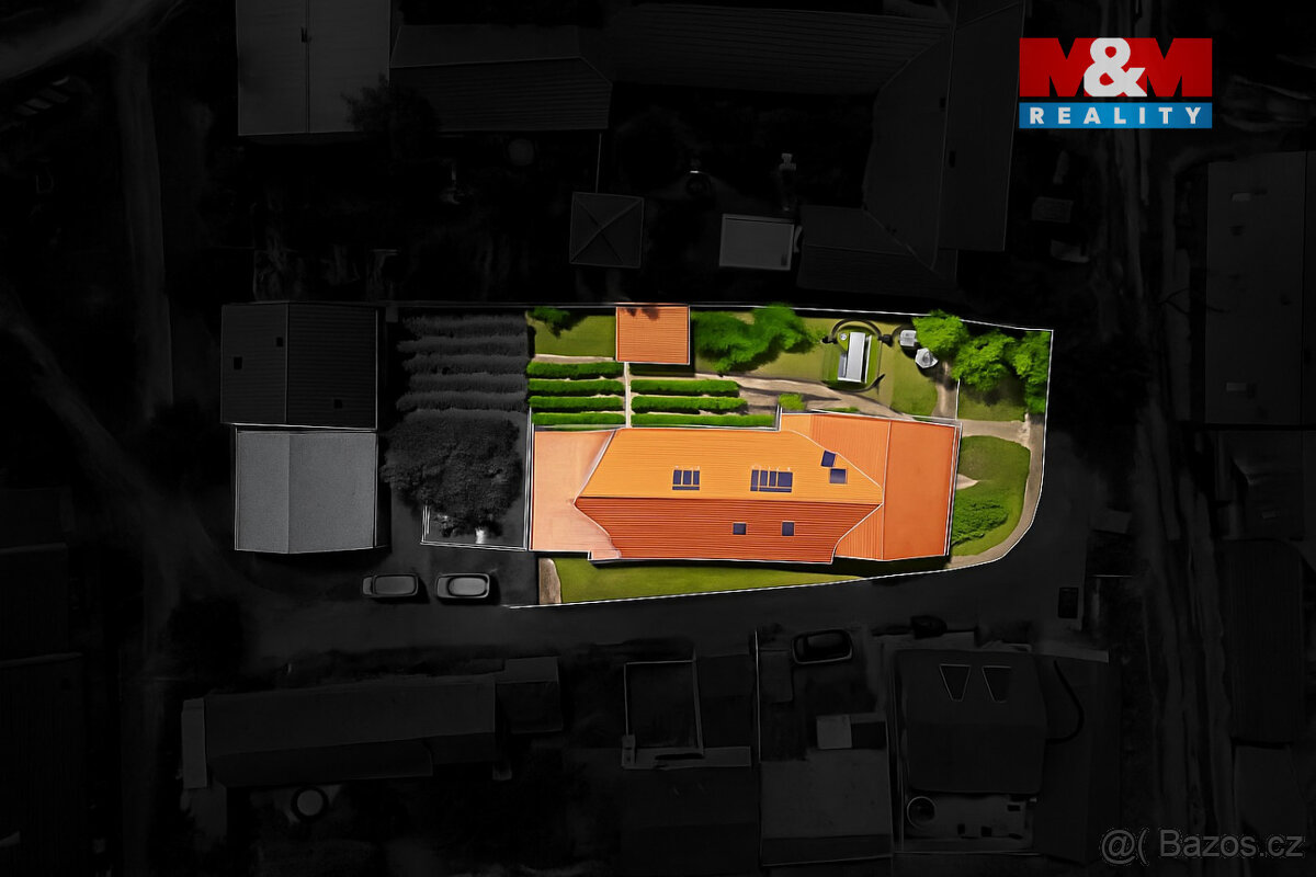 Prodej RD 263m² na pozemku 850m² v obci Šumice - 2