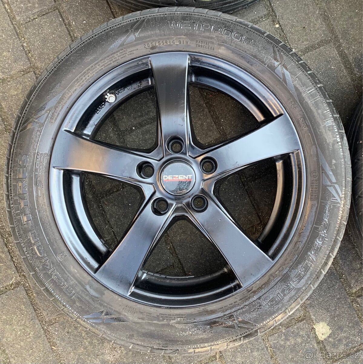 Alu kola Dezent, 5x114,3, R16, letní - 2