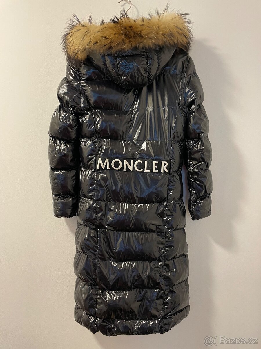 Dámský zimní kabát Moncler - 2