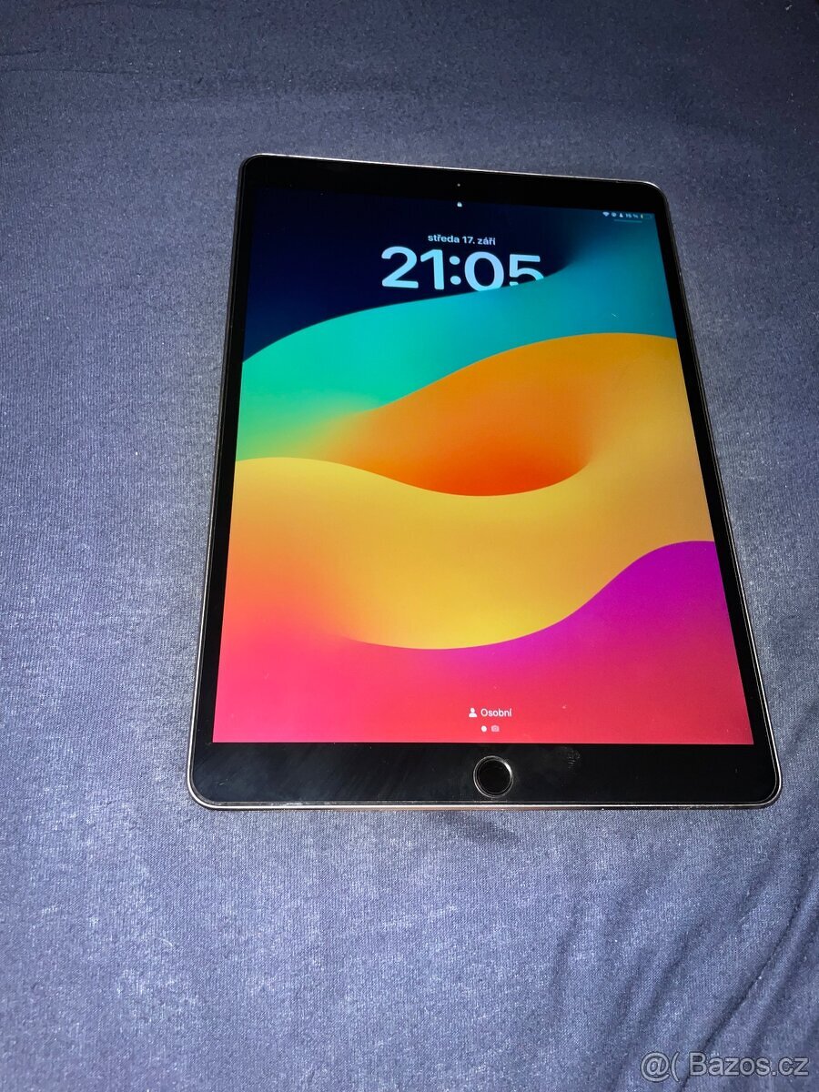 iad Pro 10.5” 256gb 2017 + Apple Pencil 1.gen. - 2