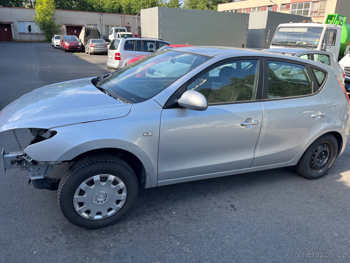 Hyundai I30 5dv náhradní díly - 2