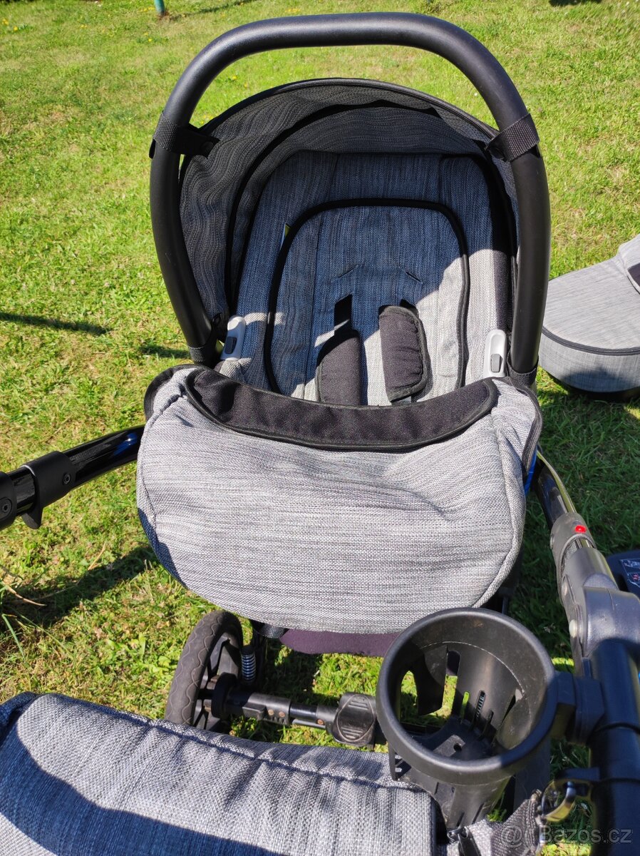 Dětský kočárek - 2