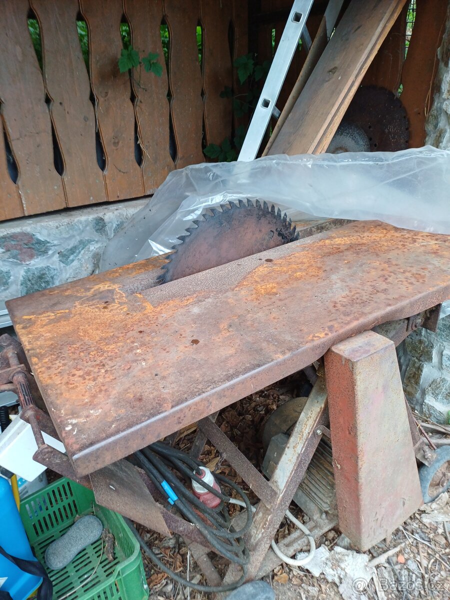 Prodám cirkulárku s kolébkou - 2