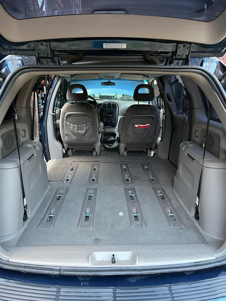 Chrysler Voyager - 2