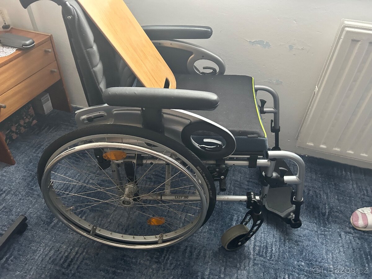 Invalidní vozík - 2