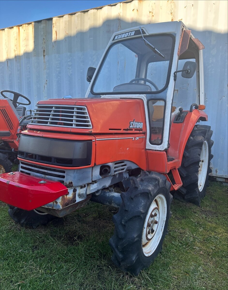 Traktor Kubota 4x4 - 2