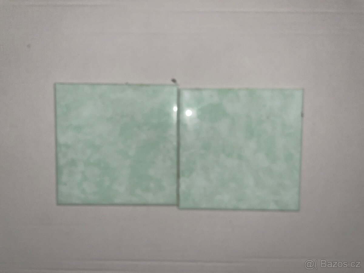 Retro obkladačky sv. zelené 15x15cm - 2