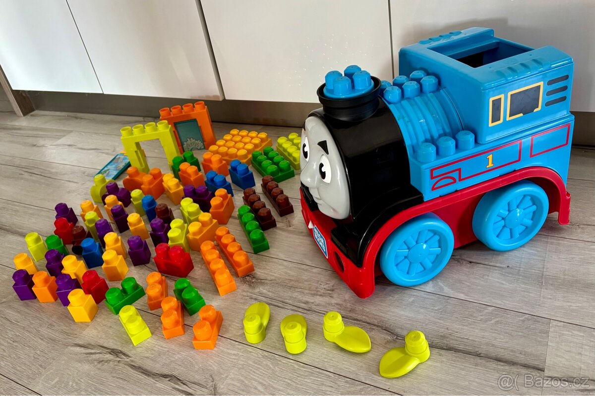 Mašinka Tomáš + kostky Mega Block - 2