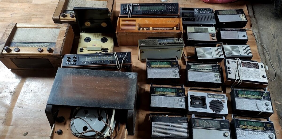 Dřevěné rádio, 40ks, Gramofony magnetofon - 2