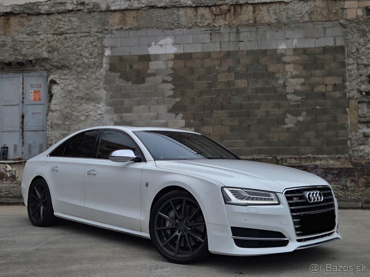 Audi S8 MTM 700ps - 2
