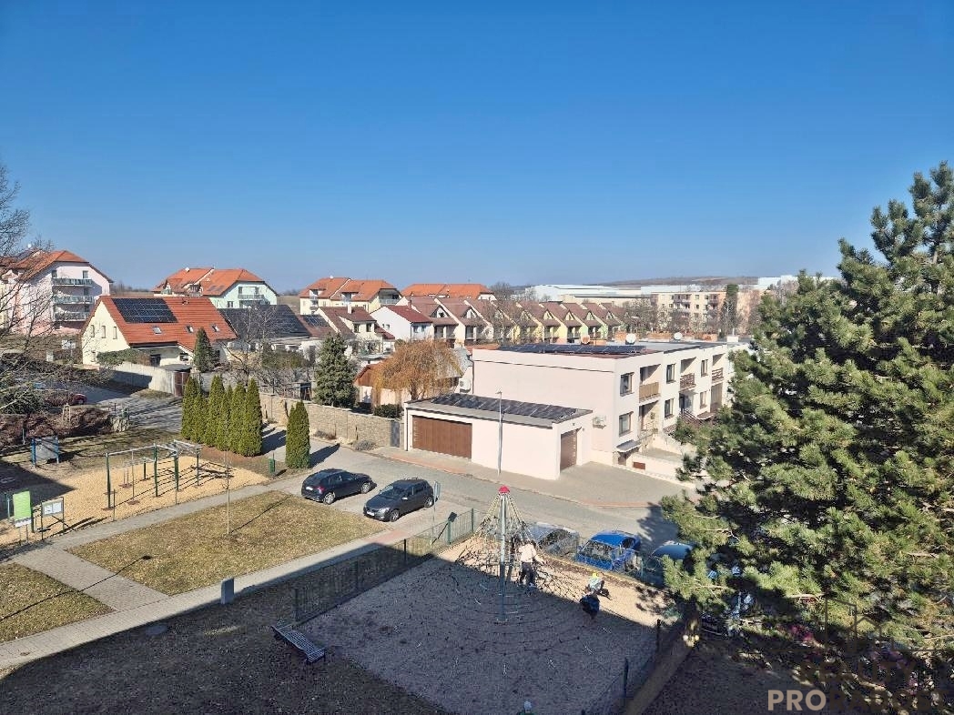 Hustopeče, prodej bytu v OV 4+1 s balkonem - 2