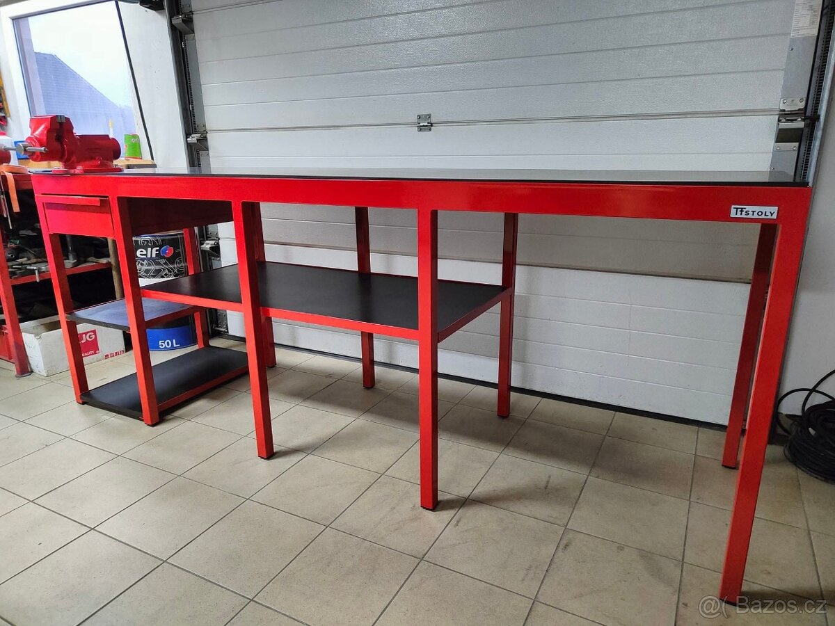 Pracovní/ dílenský stůl / ponk - 2