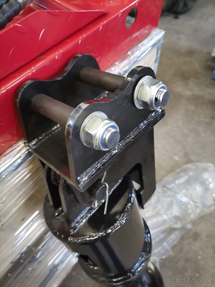 Hydraulický zemní vrták 20 cm pro minibagry - 2