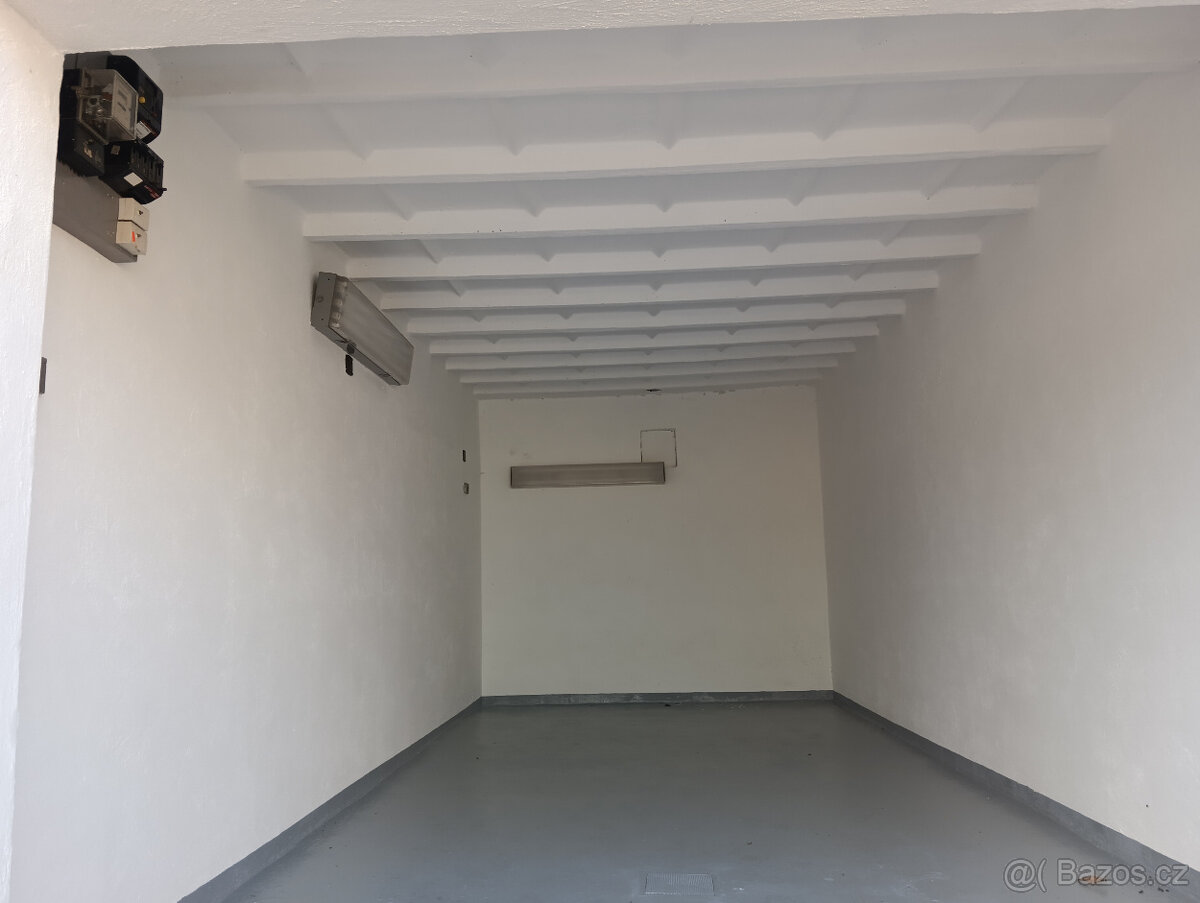 Pronájem garáže - 2