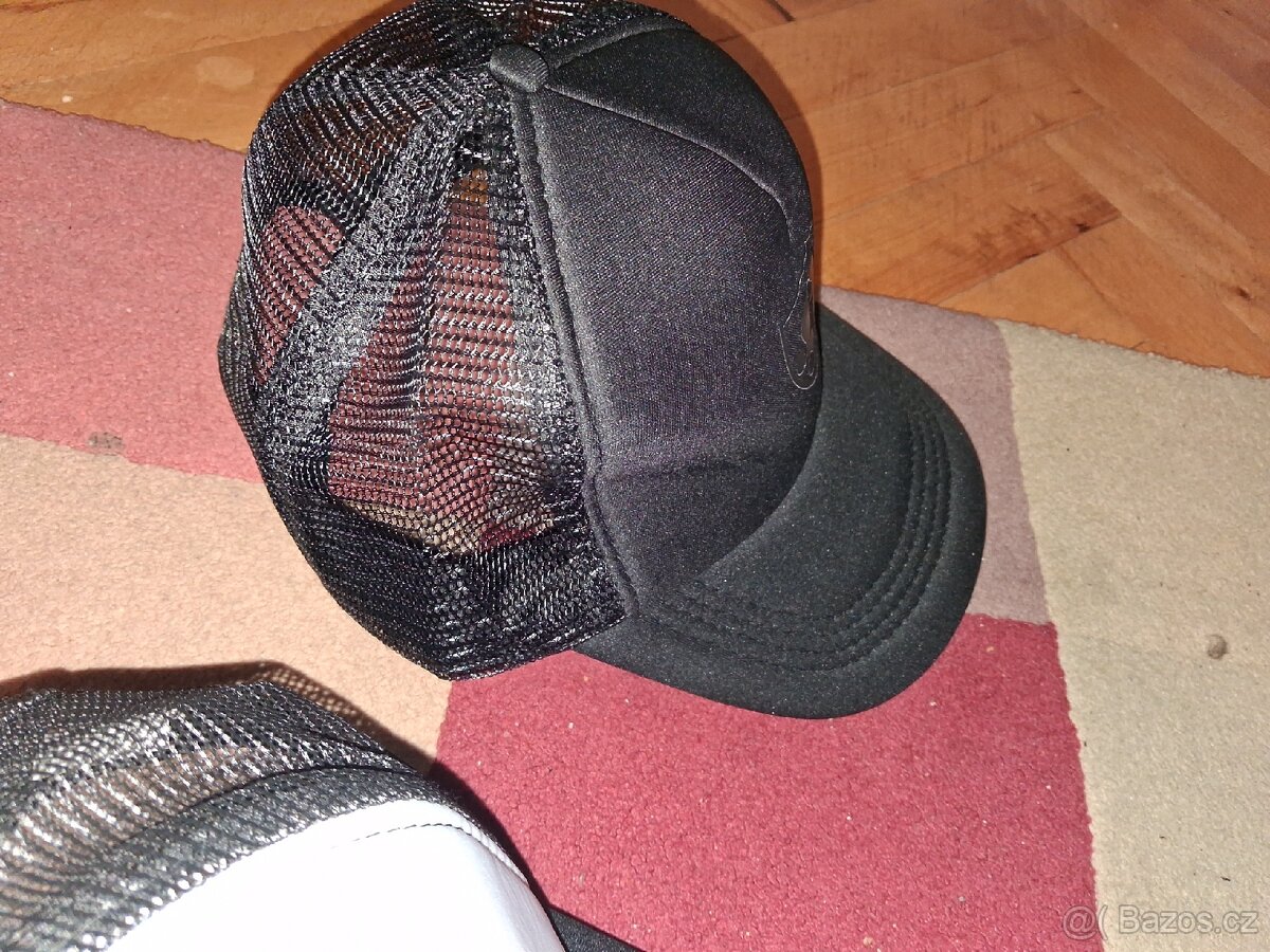 Kšiltovky - 2