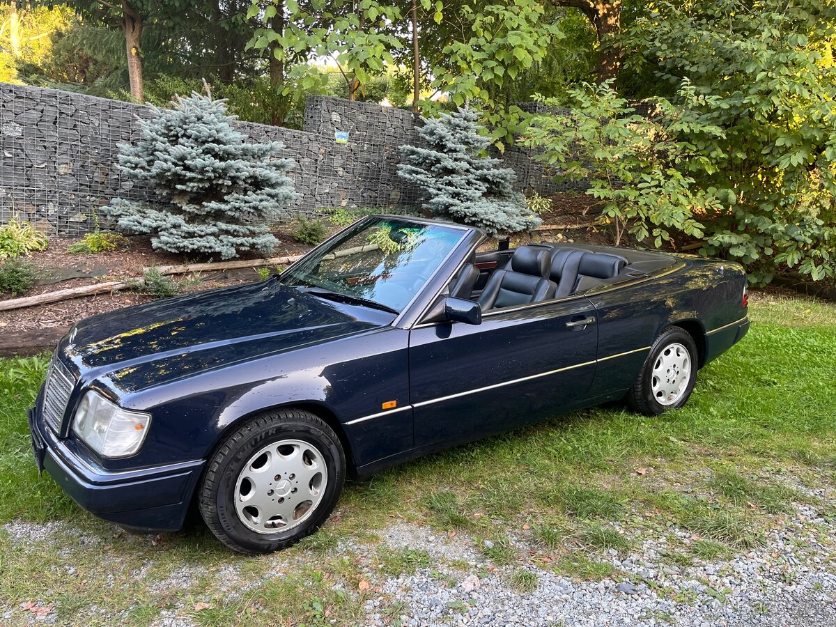 Mercedes 124 cabrio , 3,0i , automat - 2
